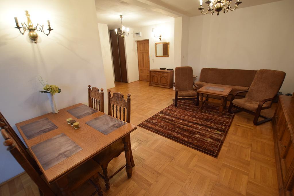 Elegant Apartment Stadion Narodowy Varsovia Exterior foto